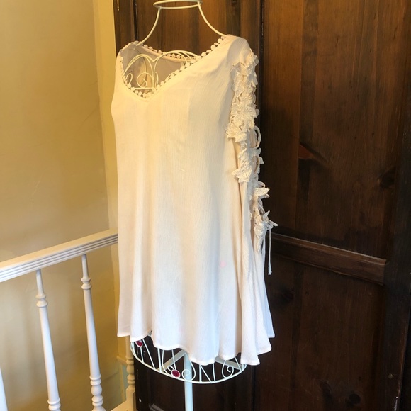 SOLD NWOT Corset Sleeve Ivory Crepe Blouse - Picture 5 of 8